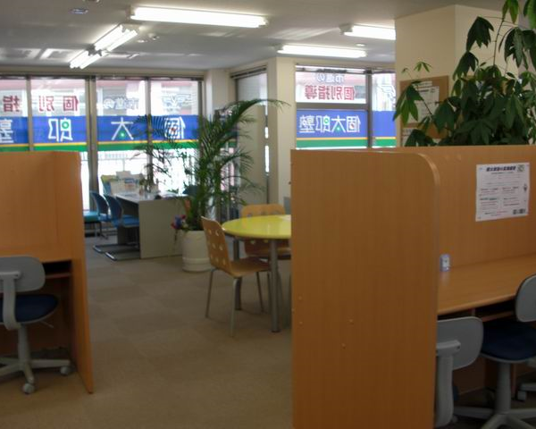 個太郎塾【市進教育グループの個別指導塾】 村上駅前教室 の内観画像