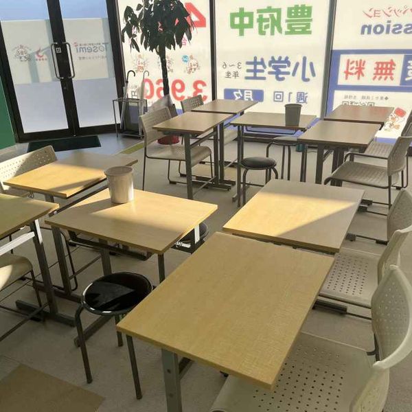 東セミ　情熱個別パッション 大在教室 の内観画像