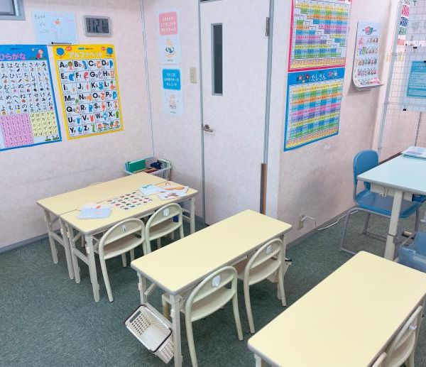 公文式 五位堂駅前教室 の内観画像