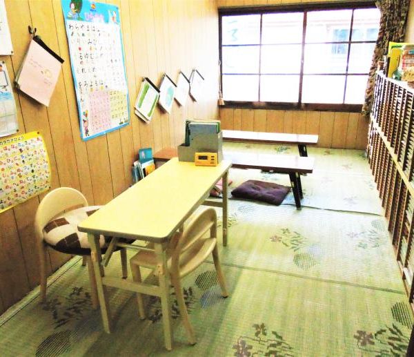 公文式 庄町ロリポップ教室 の内観画像