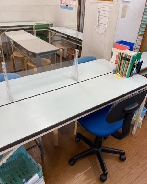公文式 是政駅前教室 の内観画像