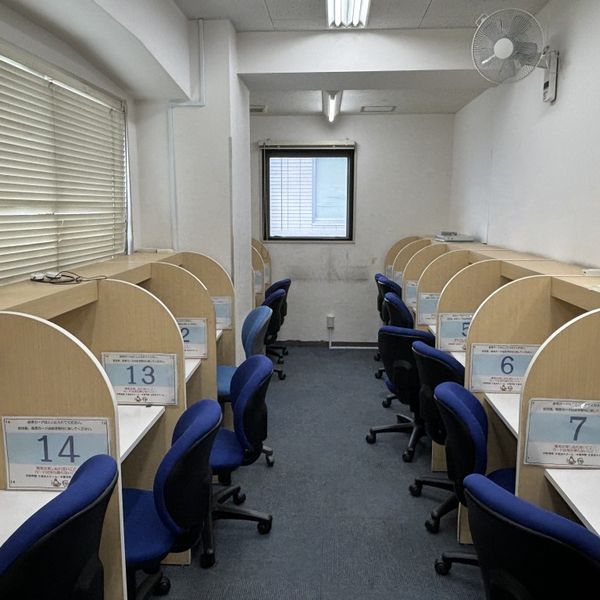 中萬学院 啓明館<中学受験> 久里浜スクール の内観画像