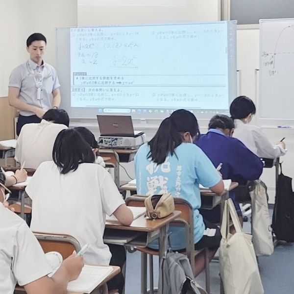 創研学院【西日本】 北野田校 の内観画像