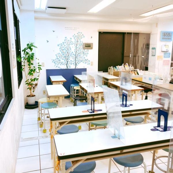 公文式 千歳烏山駅南口教室 の内観画像