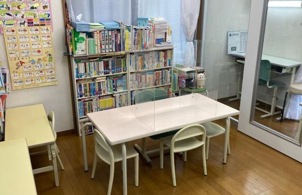 公文式 沼袋３丁目教室 の内観画像