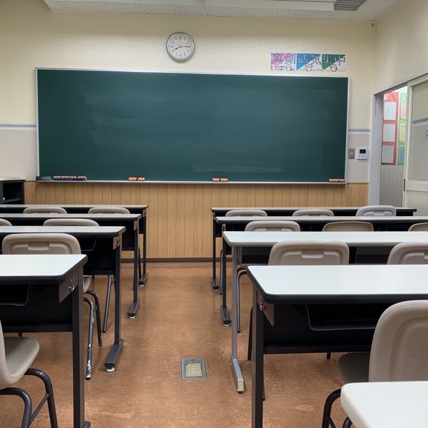 中萬学院 緑園都市スクール の内観画像