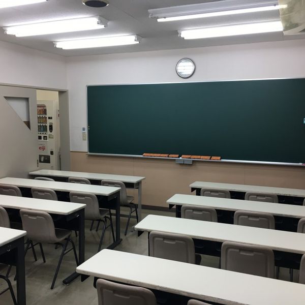 中萬学院 中田スクール の内観画像