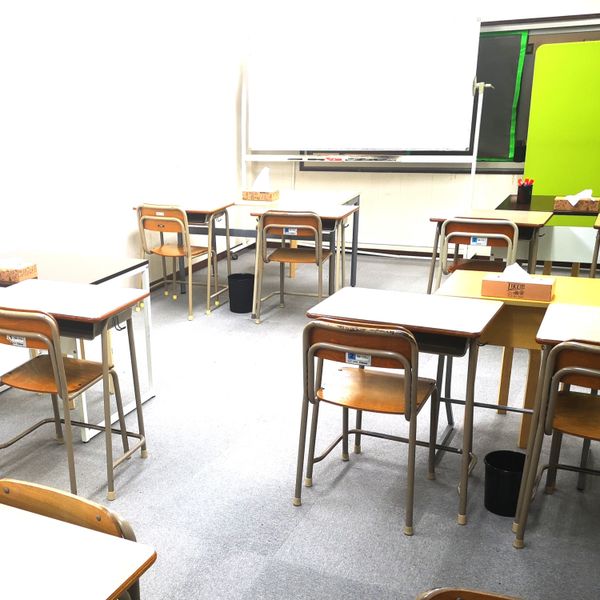 iou1 本校 の内観画像