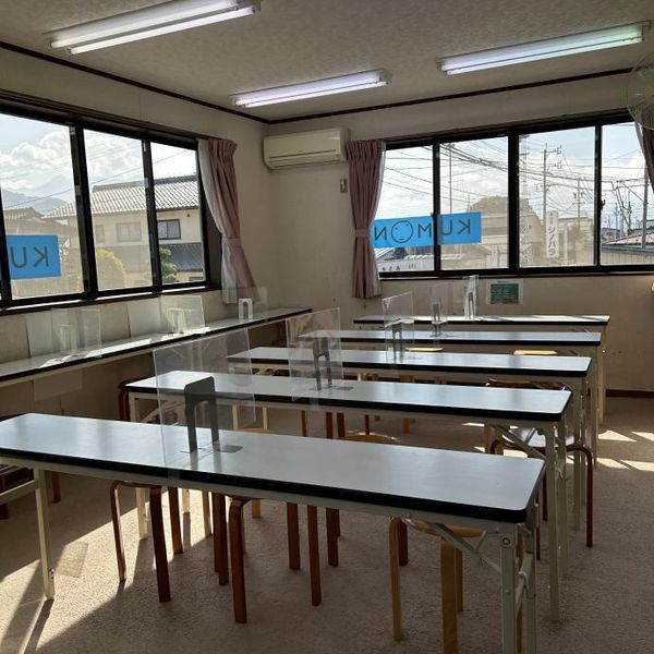 公文式 平岡教室【長野県】 の内観画像