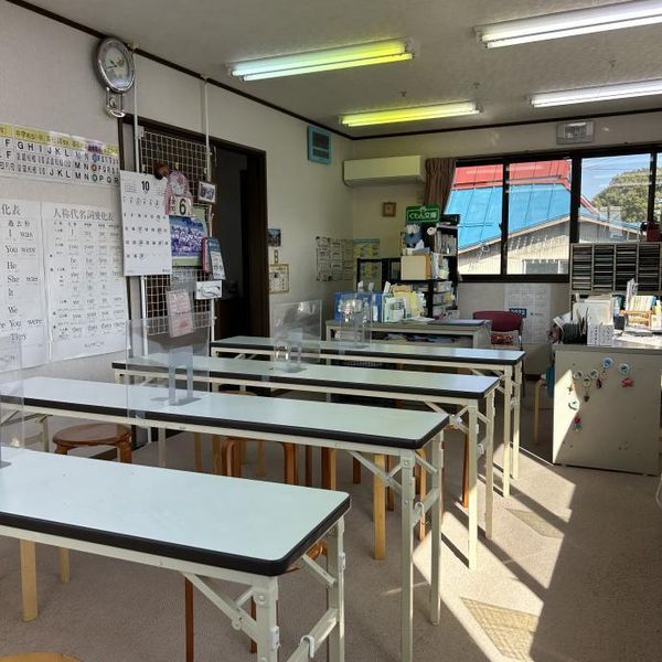 公文式 平岡教室【長野県】 の内観画像