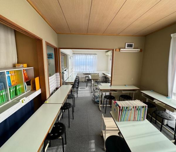 公文式 法典西小前教室 の内観画像