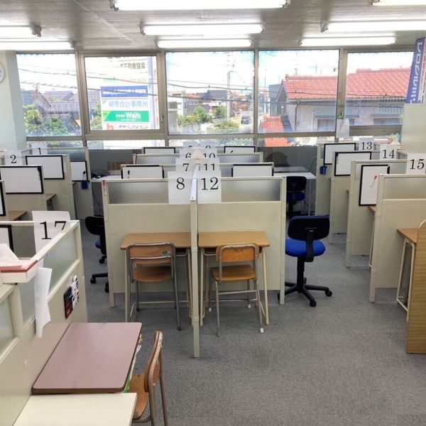 個別指導WAM 山室校 の内観画像