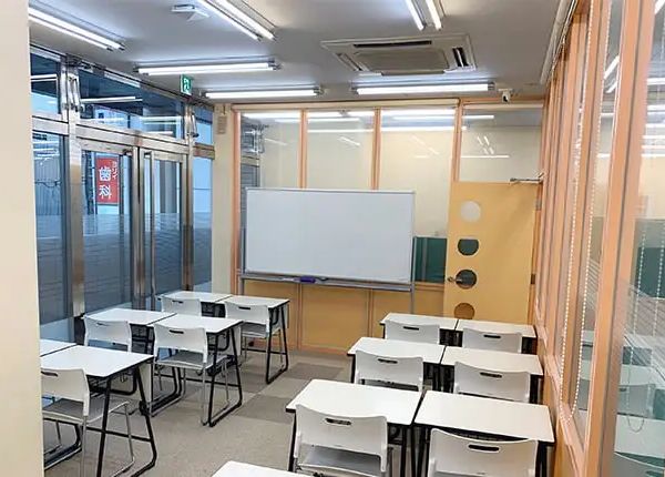 個別指導なら森塾 青砥校 の内観画像