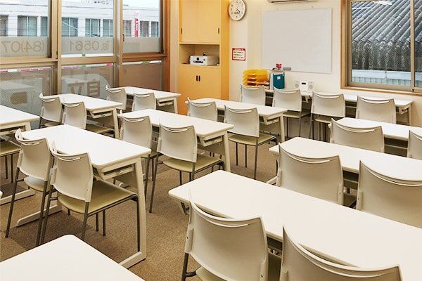 自立学習RED(レッド) 瀬戸共栄通教室 の内観画像