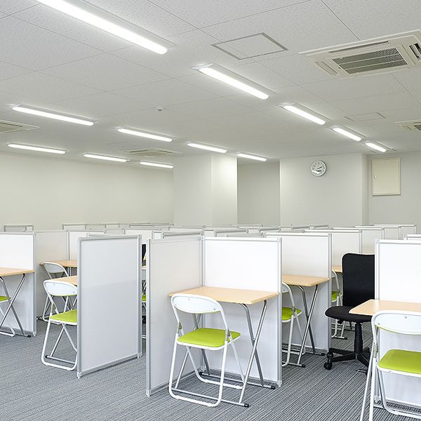 毎日個別塾 5-Days hitoto広島ナレッジスクエア校 の内観画像