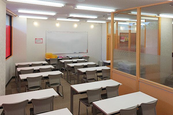 自立学習ＲＥＤ（レッド） 大垣教室 の内観画像