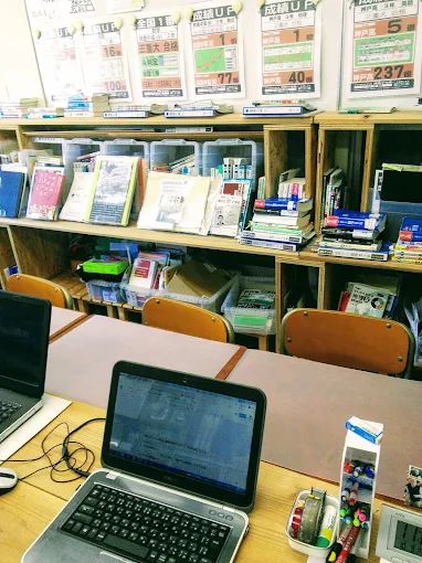 ノザキ塾 本校 の内観画像