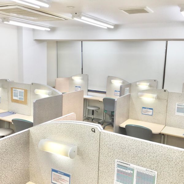 栄光の個別ビザビ ビザビ桶川校 の内観画像