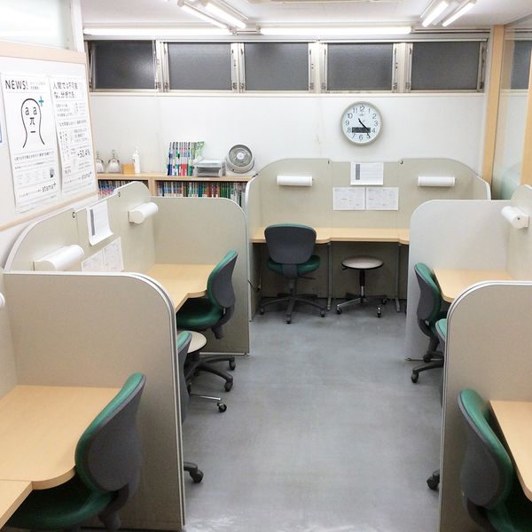 栄光の個別ビザビ ビザビ土呂校 の内観画像