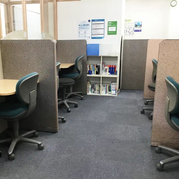 栄光の個別ビザビ ビザビ北白川校 の内観画像