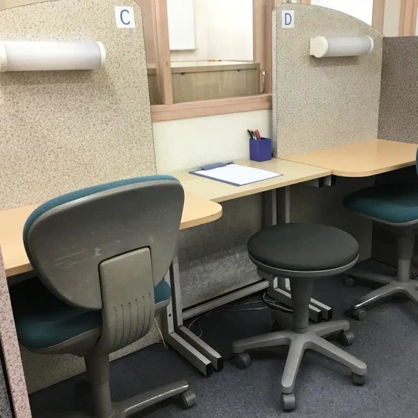 栄光の個別ビザビ ビザビ北白川校 の内観画像