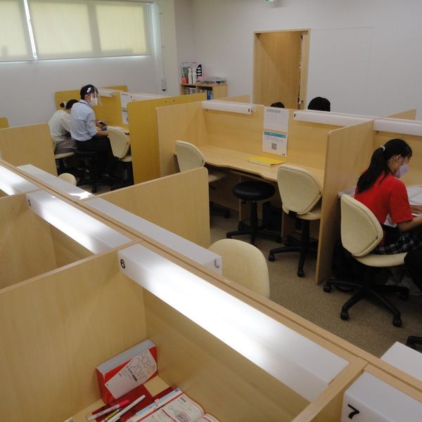 栄光の個別ビザビ ビザビ大宮校 の内観画像