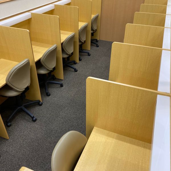 栄光の個別ビザビ ビザビ海老名校 の内観画像