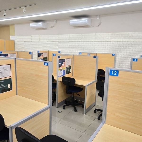 個別指導塾スタンダード 氷見教室 の内観画像