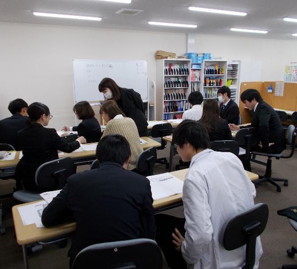 個別指導 スクールIE 長尾西校 の内観画像