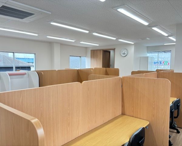 個別指導 スクールIE 愛宕校 の内観画像