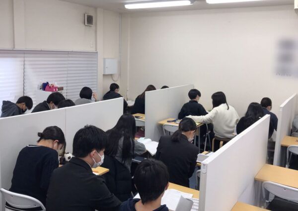 個別指導塾 明海学院・明海ゼミナール 三河八橋駅前校 の内観画像