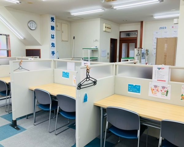 ＫＡＴＥＫＹＯ学院　医学部対策コース 米沢駅前校 の内観画像