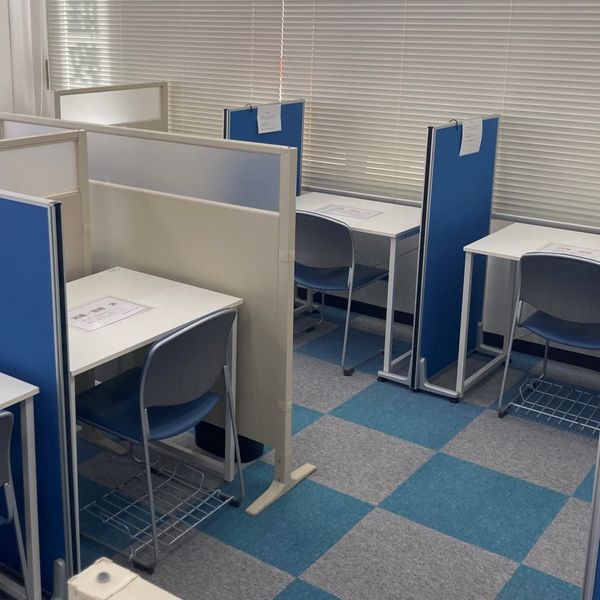 ＫＡＴＥＫＹＯ学院　医学部対策コース 韮崎駅前校 の内観画像