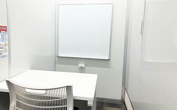 トーマス【TOMAS】 学芸大学校 の内観画像