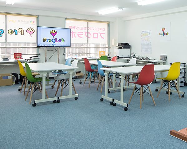 プログラボ 上本町 の内観画像