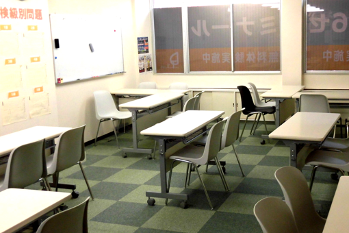 学習塾ドリーム・チーム 豊中16ゼミナール【豊中第十六中学校区専門】 の内観画像
