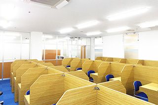 個別指導学院サクシード 橋本校 の内観画像