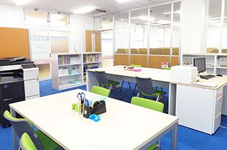 個別指導学院サクシード 橋本校 の内観画像