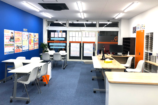 学習塾ドリーム・チーム 中央ゼミナール【中央中学校区専門】 の内観画像