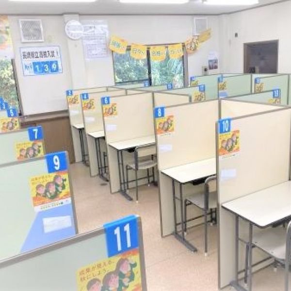 個別指導の明光義塾 長与教室 の内観画像