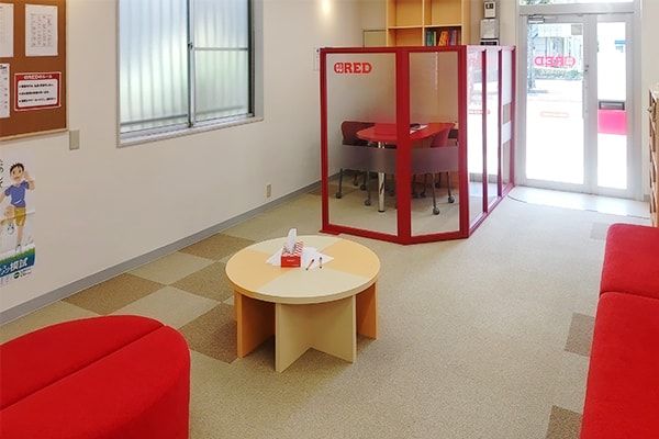 自立学習ＲＥＤ（レッド） 一宮森本教室 の内観画像