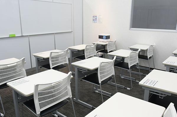 トーマス【ＴＯＭＡＳ】 上尾校 の内観画像