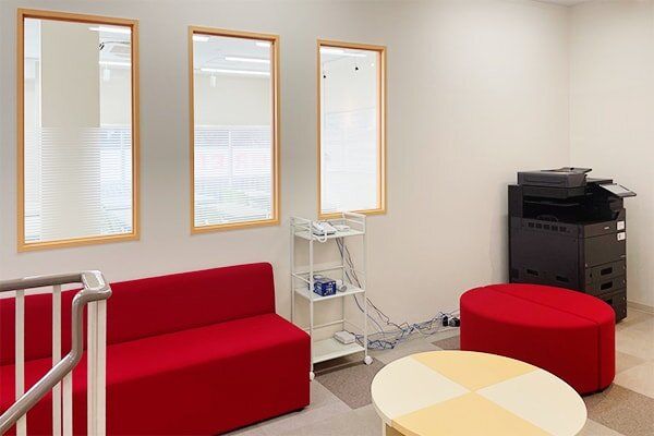 自立学習RED(レッド) 伏見桃山教室 の内観画像