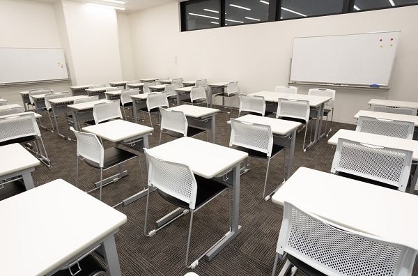 トーマス【TOMAS】 流山おおたかの森校 の内観画像