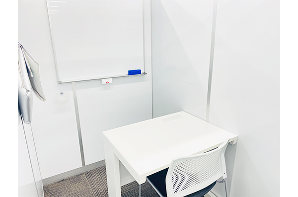 トーマス【TOMAS】 流山おおたかの森校 の内観画像