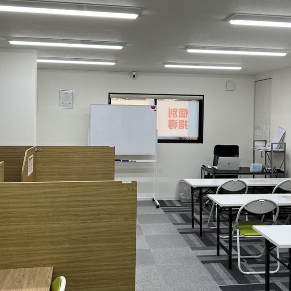 個別指導WAM 静岡瀬名校 の内観画像