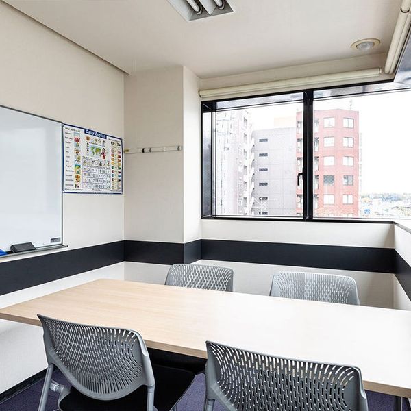 英会話のベルリッツ　キッズ＆ティーンズ 新横浜ランゲージセンター の内観画像