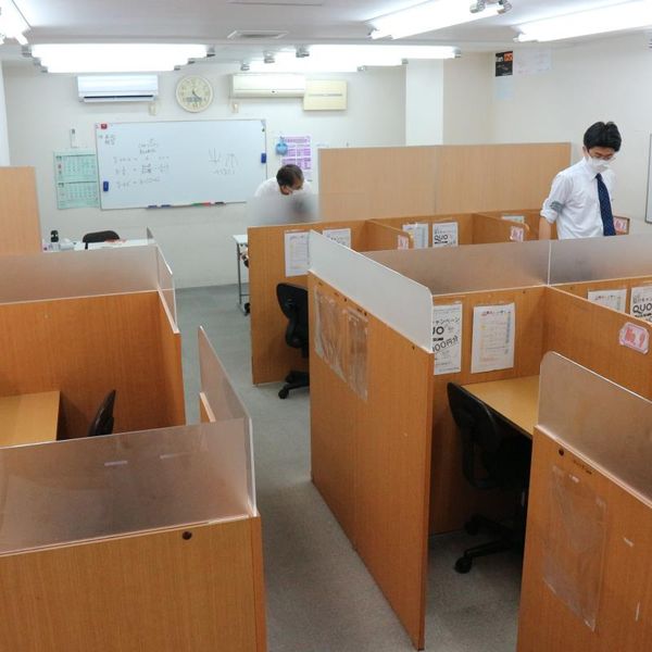 個別指導研心学院 瑞穂陽明校 の内観画像