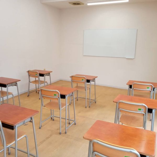 服部塾 信楽校 の内観画像