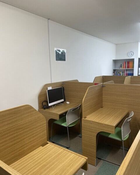 個別指導ＷＡＭ 弁天町校 の内観画像